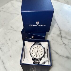 Montres Prestige Men’s Silver Chronograph Watch with White Dial